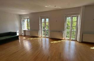 Wohnung mieten in Luisenstraße 83, 76137 Südstadt, Lebendig wohnen in Karlsruhe: 2,5-Zimmer-Wohnung in der Südstadt