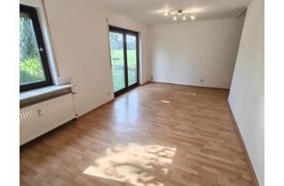 Wohnung mieten in Hauffstraße, 75328 Schömberg, Kompakte 1-Zimmer Wohnung + Garage + neuwertiges Bad in Schömberg