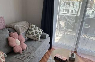 Wohnung mieten in Schragenfeldstraße 12b, 12685 Marzahn, 1-Zimmer-Wohnung mit Balkon in Berlin-Marzahn