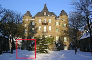 Wohnung mieten in 53773 Hennef, Wohnen im Schloss: 2-Zimmer-Wohnung mit Terrasse in Hennef