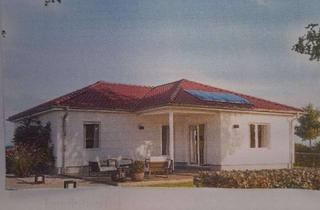 Haus kaufen in Am Stielhölzel 12, 84564 Oberbergkirchen, Neubau-Bungalow in Oberbergkirchen: Erstbezug auf einer Ebene