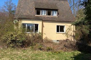 Haus kaufen in St.-Lorenz-Strasse 23, 90522 Oberasbach, Grosszügiges Grundstück mit Altbestand in Oberasbach-Kreutles - ca. 2.479 m2