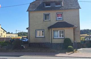 Einfamilienhaus kaufen in 56759 Laubach, Einfamilienhaus mit Nebengebäude