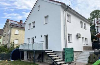 Haus kaufen in 97947 Grünsfeld, Kernsaniertes Wohnhaus mit hochwertiger Ausstattung, Doppelgarage, Carports u. großem Außenbereich