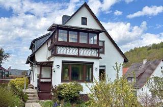 Haus kaufen in 34346 Hann. Münden, Ein Haus für eine Familie - ein Paar oder 2 Generationen - alles ist möglich. Mit Renovierungsbeda