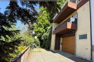 Haus kaufen in 66424 Homburg, Ausgefallene Immobilie in Höhenlage mit Dachterrasse & Weitblick!