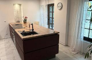 Wohnung kaufen in 53879 Euskirchen, 204 m² mit 4 Schlafzimmern, Terrassen, Wellnessbereich & 2 Stellplätzen – provisionsfrei