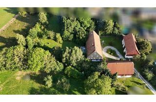 Haus kaufen in 09221 Neukirchen, Großzügiger 3-Seiten Hof mit traumhaftem Grundstück