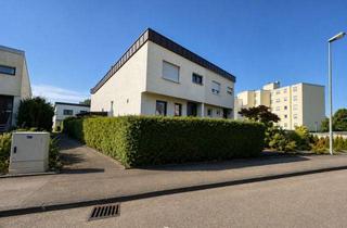 Reihenhaus kaufen in 73098 Rechberghausen, Familienglück mit Garten: Modernisiertes Reiheneckhaus in schöner Lage