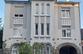 Reihenhaus kaufen in 42859 Remscheid, Remscheid - Dreifamilienhaus in Remscheid - 262 m², Garage & Stellplatz