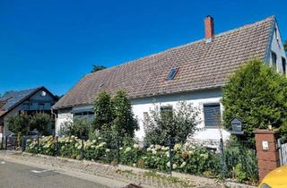 Haus kaufen in 08451 Crimmitschau, Crimmitschau - Haus in Crimmitschau