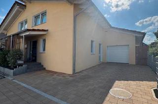 Einfamilienhaus kaufen in 78647 Trossingen, Trossingen - Exklusives freistehendes Einfamilienhaus mit Garten in Trossingen