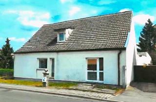 Einfamilienhaus kaufen in 16303 Schwedt, Schwedt (Oder) - Baugrundstück 630 m² mit Altbestand (115 m²) in SchwedtOder