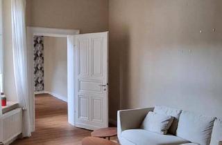 Wohnung kaufen in 44147 Dortmund, Dortmund - TOP-sanierte Altbauwohnung mit geh. Innenausstattung