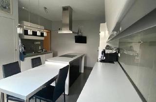 Wohnung kaufen in 58095 Hagen, Hagen - Attraktive 3,5-Zimmer-Eigentumswohnung mit Balkon in Hagen