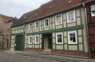 Haus kaufen in 39615 Seehausen, Seehausen (Altmark) - Historisches Fachwerkhaus in Werben Elbe