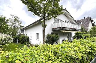 Haus kaufen in 85521 Ottobrunn, Ottobrunn - Freistehendes Ein- Zweifamilienhaus auf sonnigem Gartengrundstück mit viel Potenzial in Ottobrunn