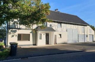 Bauernhaus kaufen in 57612 Helmenzen, Helmenzen - Modernes Bauernhaus mit Scheune in Eichelhardt