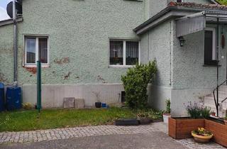 Wohnung kaufen in 16775 Löwenberger Land, Löwenberger Land - sanierte Eigentumswohnung in schönem Gransee
