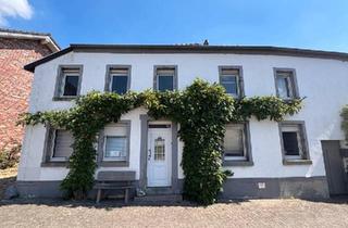 Reihenhaus kaufen in 41844 Wegberg, Wegberg - Charmantes, historisches Reiheneckhaus, 41844 Wegberg