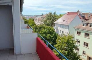 Wohnung kaufen in 76131 Karlsruhe, Karlsruhe - Schöne 2 ZKB-Wohnung mit Balkon in perfekter Lage KA-Oststadt
