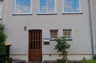 Haus kaufen in 38259 Salzgitter, Salzgitter - Reihenmittelhaus zu verkaufen