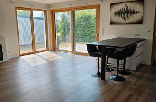 Wohnung kaufen in 92676 Eschenbach, Eschenbach in der Oberpfalz - KFW40 3 Zimmer Wohnung in einem modernen hochwertigem Haus