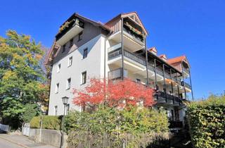 Wohnung kaufen in 82340 Feldafing, WOHNTRAUM IN SANIERTEM STILALTBAU! GROSSZÜGIGE ETAGENWOHNUNG MIT LOGGIA