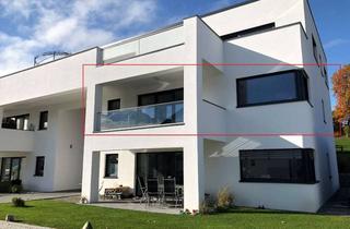 Wohnung kaufen in 88427 Bad Schussenried, Neuwertige 4-Raum-Wohnung mit Balkon und Einbauküche in Bad Schussenried