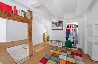 Wohnung kaufen in 78462 Konstanz, Sanierte Altbau-Maisonette-Wohnung mit Balkon am Puls der Stadt