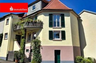 Wohnung kaufen in 64380 Roßdorf, Einfamilienhaus mit Charme einer Maisonette
