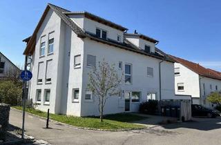 Wohnung kaufen in 72663 Großbettlingen, Großzügige 4,5 Zimmer-Wohnung mit 2 Balkonen , Garage u. Stellplatz in Großbettlingen