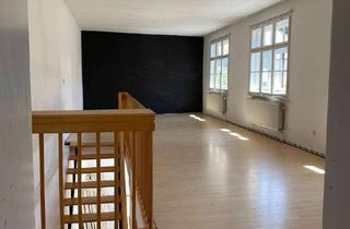 Wohnung mieten in Hofstraße, 82362 Weilheim, 5-Zimmerwohnung zentral in Weilheim