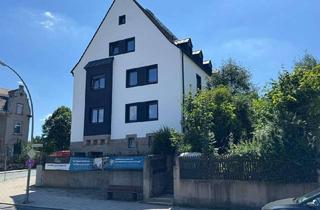 Wohnung mieten in Äußere-Bayreuther-Str. 24, 95032 Innenstadt, Erstbezug - Sanierte 3-Zimmer DG Wohnung mit Panoramablick