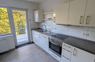 Wohnung mieten in Schillerstr. 21, 33104 Paderborn, 3-Zimmer-Wohnung mit eigenem Garten und Garage