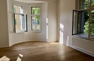 Wohnung mieten in 93049 Westenviertel, 3-Zi.-Altbauwohnung Innerer Westen