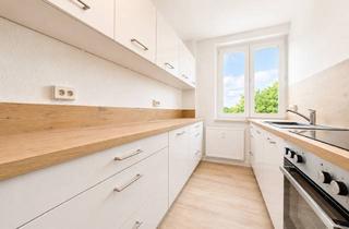 Wohnung mieten in Siedlerstraße 2i, 01640 Coswig, Neu Sanierte 4-RW * 3. OG * moderne EBK * Balkon * Tageslichtbad mit Wanne & WMA * zentral * TOP