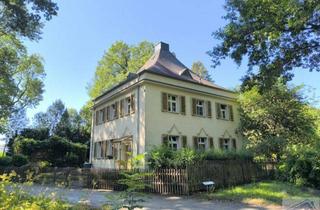 Haus kaufen in 02763 Zittau, Stilvolles Zweifamilienhaus mit besonderem Flair