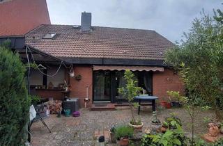 Einfamilienhaus kaufen in 30880 Laatzen, Einfamilienhaus mit Garten in begehrter Wohnlage von Laatzen