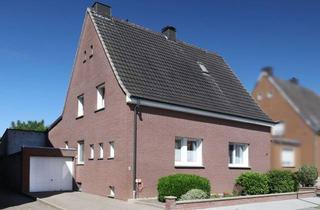 Haus kaufen in 59269 Beckum, Platz für die ganze Familie - vielseitig nutzbares Haus mit liebevoll gestaltetem Außenbereich!