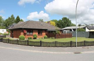 Haus kaufen in 25821 Breklum, RESERVIERT: Bungalow-Klassiker am ruhigen Ortsrand