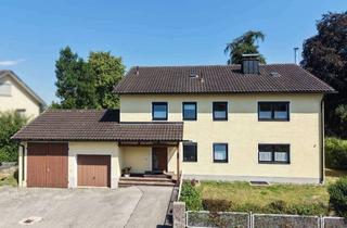 Haus kaufen in 83329 Waging am See, Gepflegtes Zweifamilienhaus mit zwei vermieteten Wohneinheiten