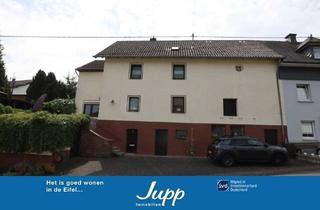 Haus kaufen in 54597 Burbach, Gemütliches Wohnhaus mit Balkon, Garage, Scheune/ Stall und Garten, Burbach (2)