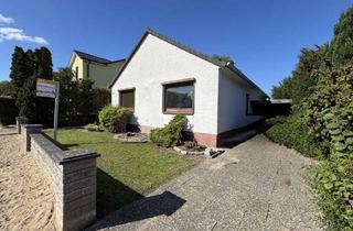 Einfamilienhaus kaufen in 25335 Elmshorn, Ein Ort zum Aufblühen – Gartenidylle mit einem soliden Einfamilienhaus