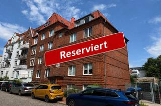Anlageobjekt in 23558 St. Lorenz Süd, Attraktives Mehrfamilienhaus mit 9 Wohneinheiten/6 Balkone - Bevorzugte Wohnlage nahe Dräger
