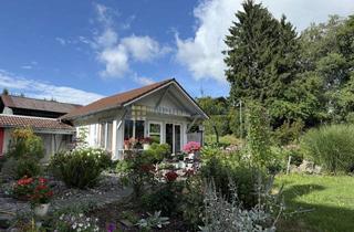 Grundstück zu kaufen in Wolfegger Straße, 88364 Wolfegg, Mehrgenerationen-Ensemble im Landkreis Ravensburg, mit Top-Grundstück (ca. 2.303 QM) mit Bauvorbesch