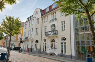 Praxen mieten in Lange Straße 51-52, 17192 Waren, Praxisfläche in historischem Gebäude zu vermieten