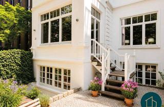 Wohnung kaufen in Hofweg, 22085 Uhlenhorst, Zwischen Alster und Hofweg: Stilvolles Wohnen mit eigenem Garten im saniertem Altbau