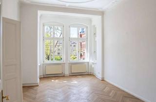 Wohnung kaufen in Birkbuschstrasse 83, 12167 Steglitz, Eleganter Altbauklassiker in Steglitz: Großzügige 4-Zimmer-Wohnung mit historischem Stuck & Garten