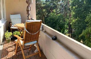 Wohnung kaufen in 76139 Waldstadt, Schöne Dachwohnung mit großem Balkon